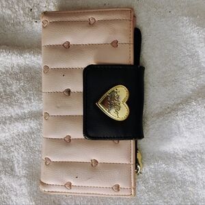 Betsey Johnson wallet